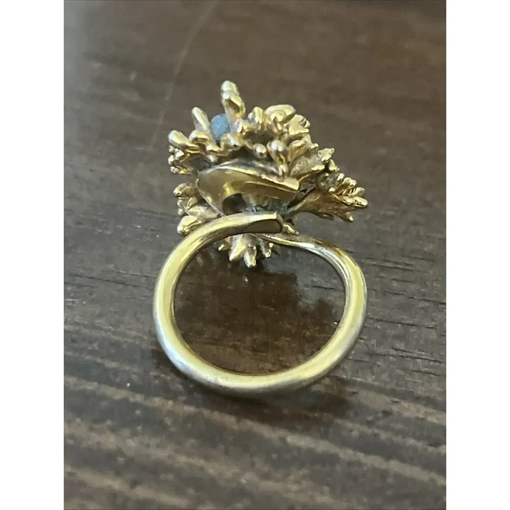 Vintage Gold Cluster With Jade Bead Ring Gold Tone/plated Size 5.5